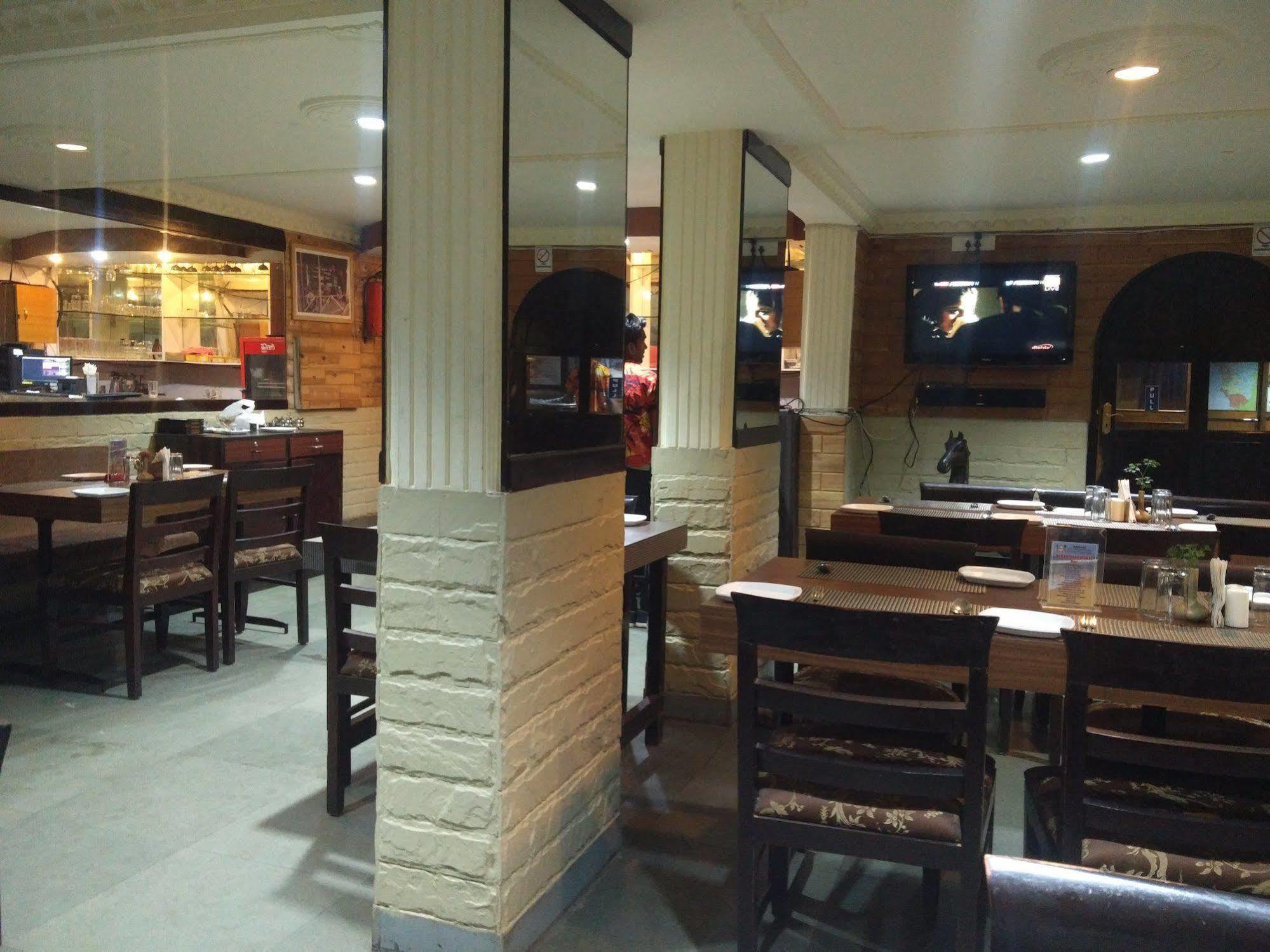 Hotel Chandrageet Porvorim Extérieur photo
